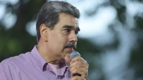 Maduro Open to Dialogue Amid Growing US Pressure