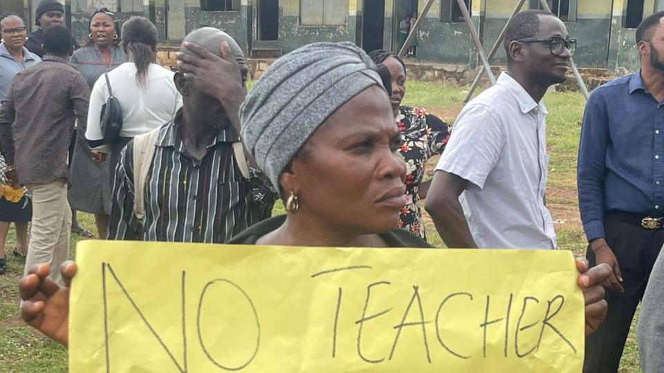Nigeria’s Army frees 44 kidnapped pupils and teachers in Oyo after six‑week raid
