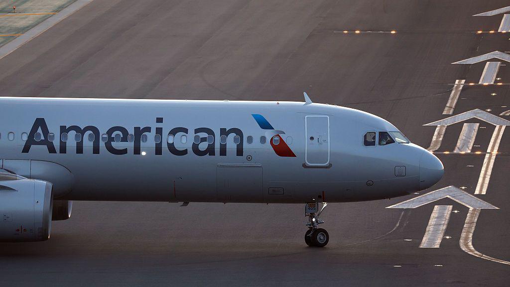 Laptop Fire on American Airlines Flight Highlights Lithium‑Battery Risks for Travelers
