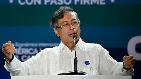 Tensions Ease as Colombia's Petro Prepares for Historic Meeting with Trump