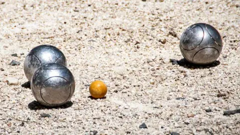 When Tradition Turns Fatal: A Pétanque Duel Claims a 68-Year-Old Elder