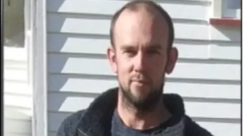 Tragic End to Four-Year Manhunt: New Zealand Father Killed by Police