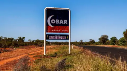 Tragic Mine Explosion Claims Lives in Cobar, Australia