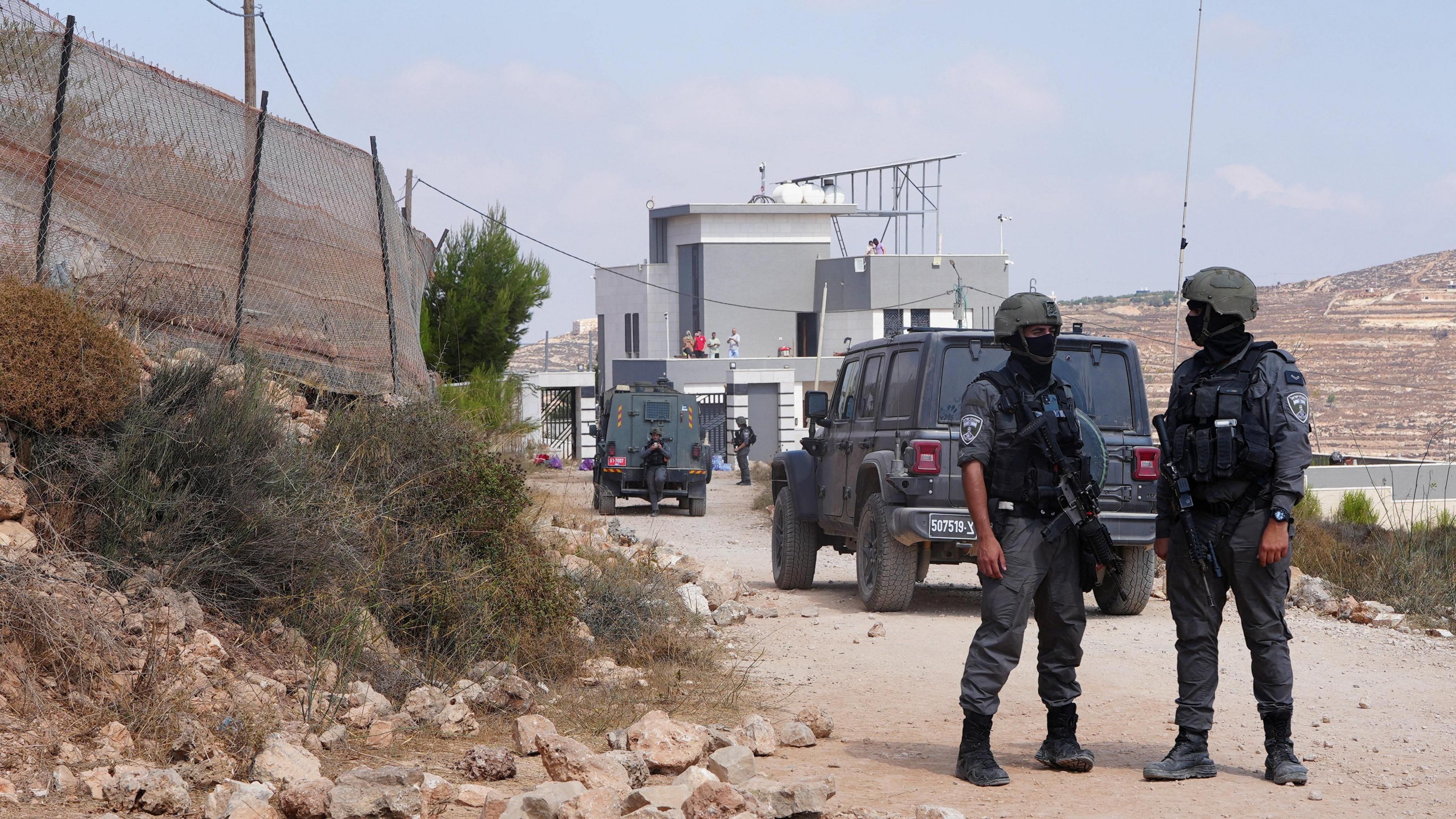 Activists Deliver Aid to Besieged Palestinian Families Amid Settler Siege