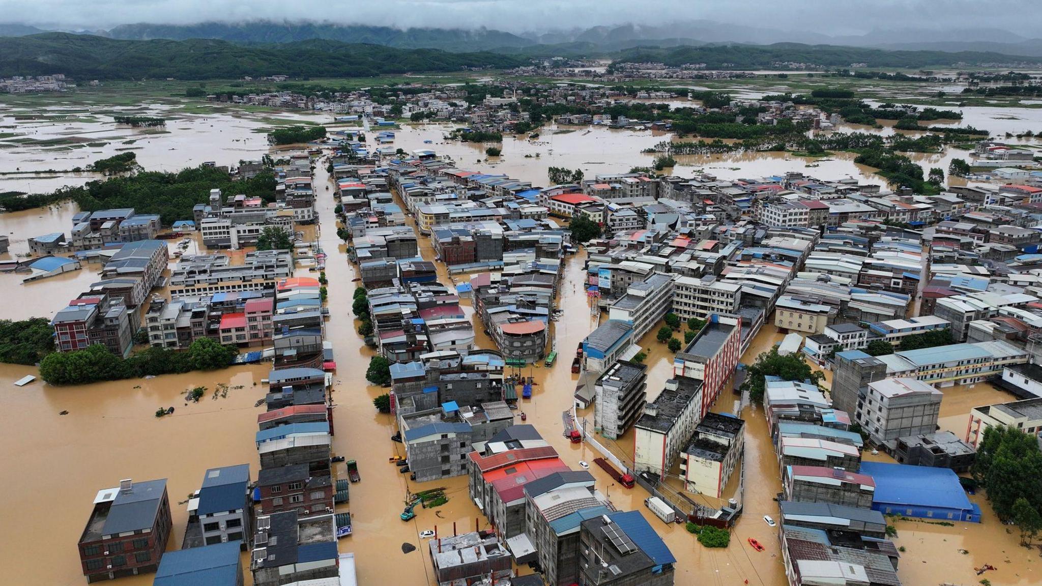 Typhoon Maysak Rocks Guangxi’s Indigenous Villages - Life Threatened by Rapid Floods