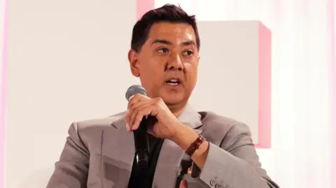 Temporary Relief for British Campaigner as US Judge Stops His Detention