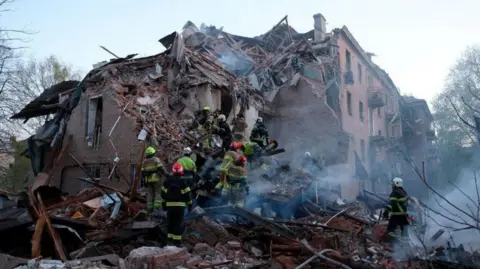 Escalating Violence: Seven Lives Lost in Recent Russian Attacks on Ukraine