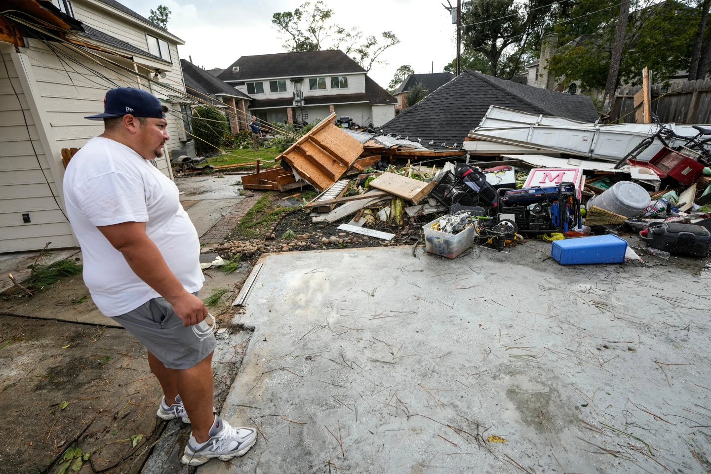 Houston Tornado Causes Substantial Damage to Homes