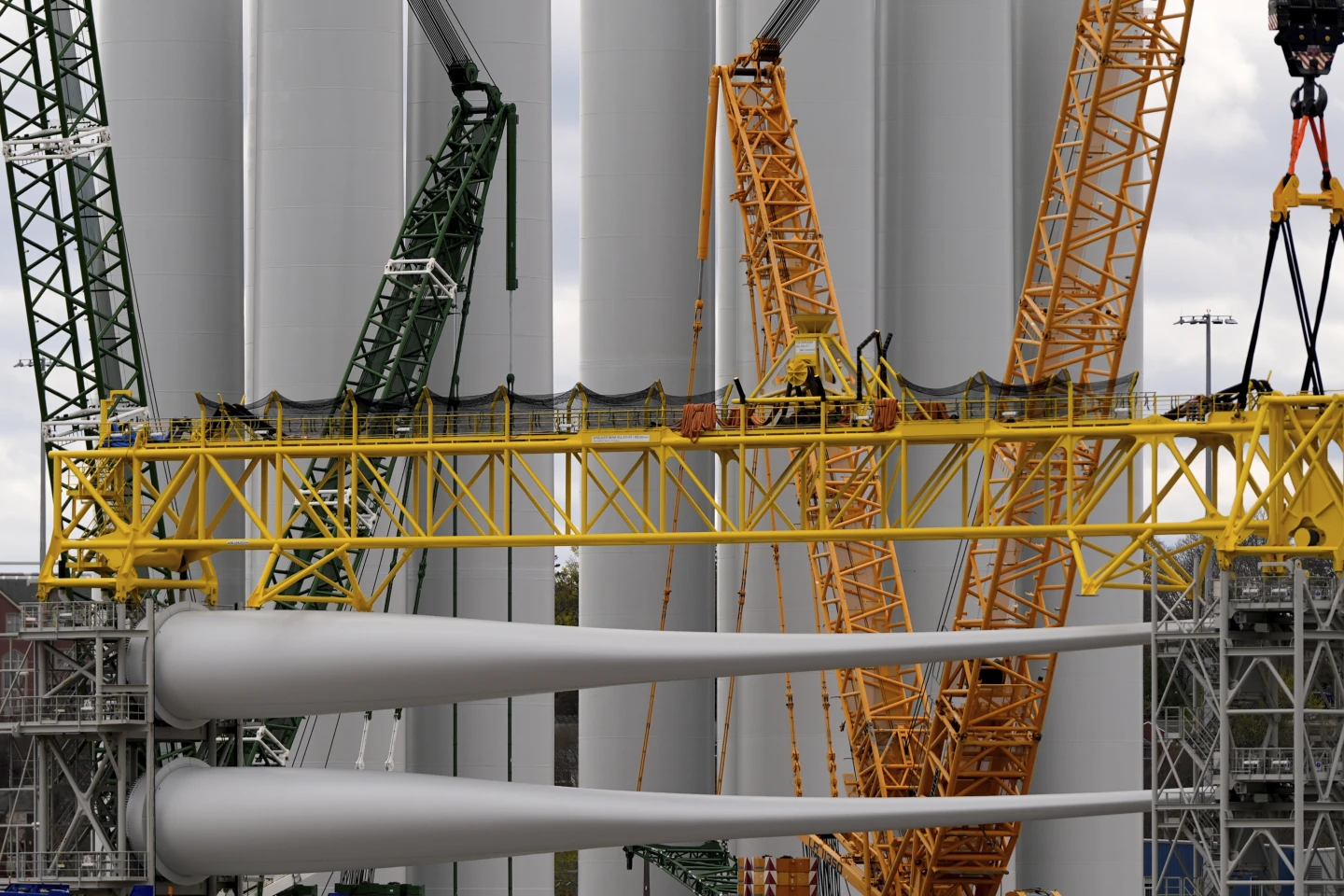 Federal Judge Allows Rhode Island Offshore Wind Project to Resume Amid National Security Concerns