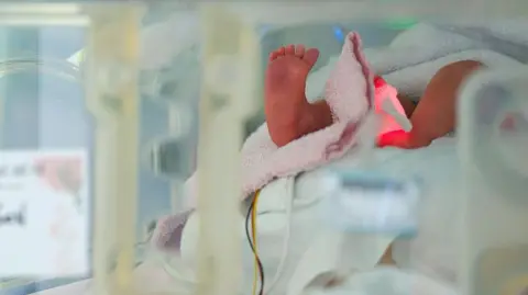 Austrian Women Reunite 35 Years After Birth Switch