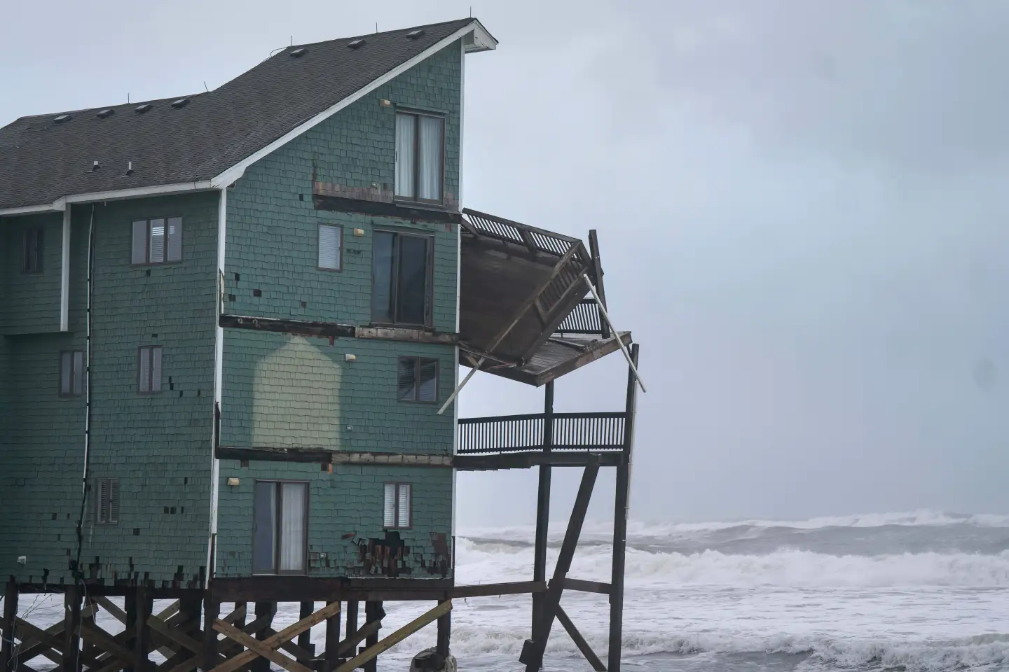 Severe Weather Hits Western Alaska, Evacuations Underway