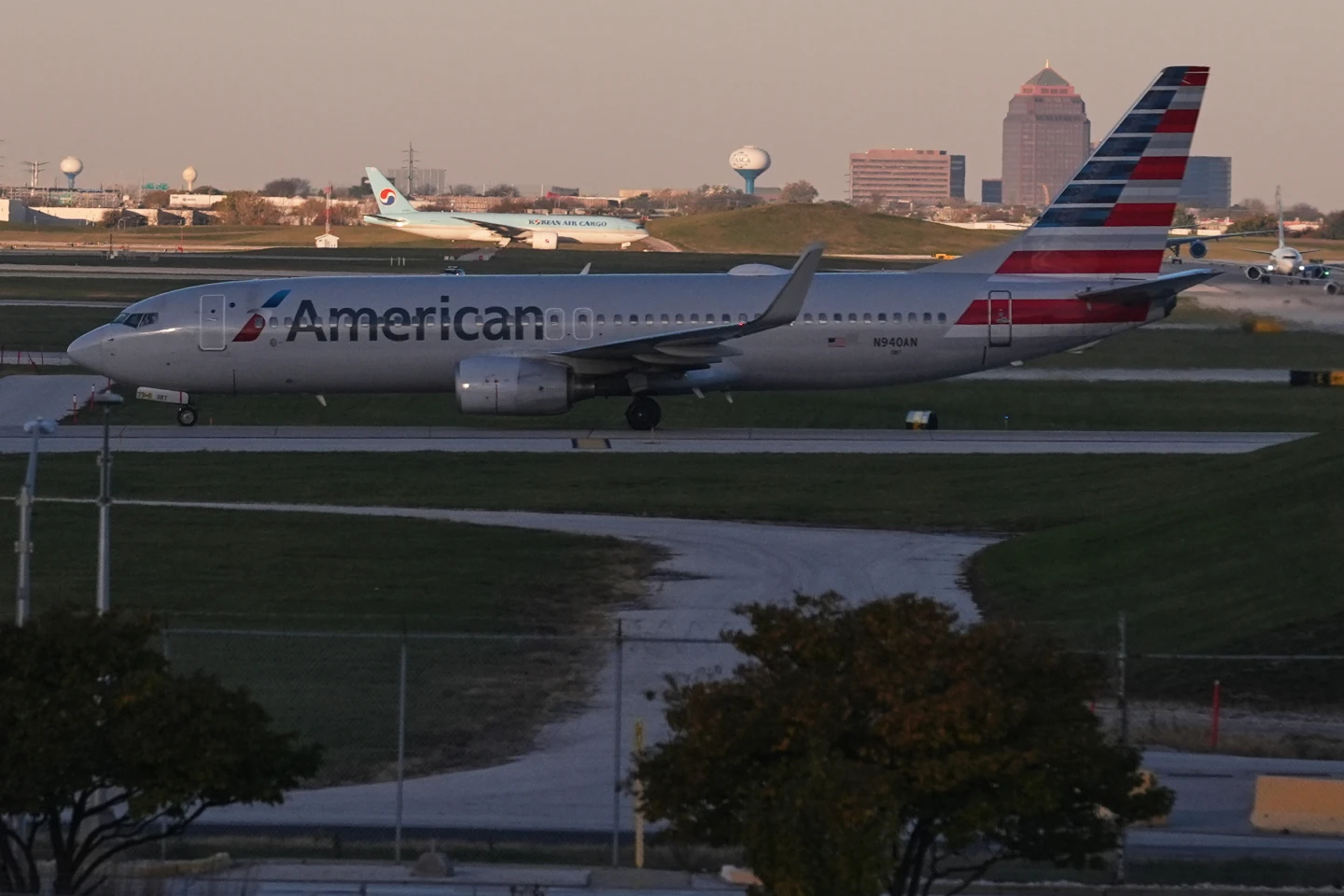 FAA Cuts Flights Amid Government Shutdown