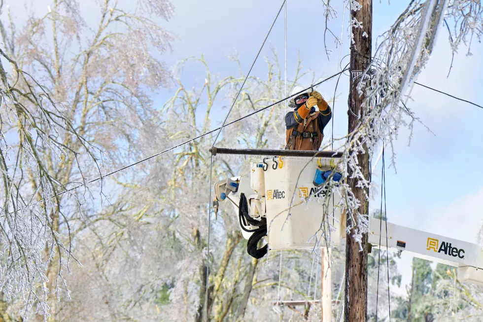 Severe Winter Storm Leaves Thousands Without Power Across the U.S.