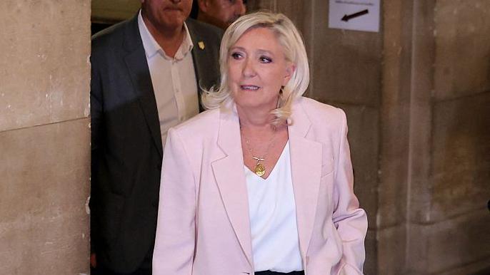 Marine Le Pen Verdict Paves Way for 2027 Presidential Bid – Echoes for France’s Indigenous Communities