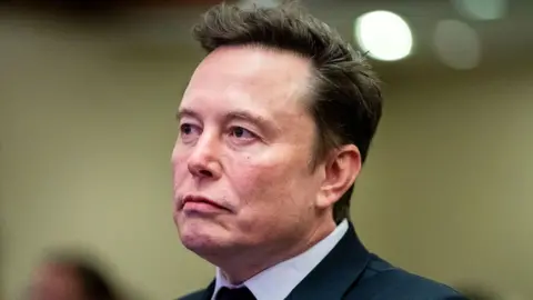Tesla's Trillion-Dollar Gamble: Will Shareholders Endorse Musk's Pay Package?