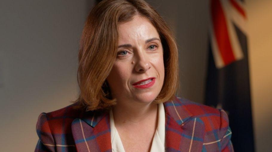 Empowering Indigenous Youth: Australians to Switch Off Social Media Algorithms