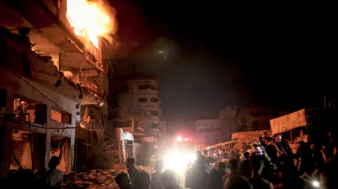 Israeli Air Strike Claims Life of Top Hamas Commander Amid Ongoing Conflict