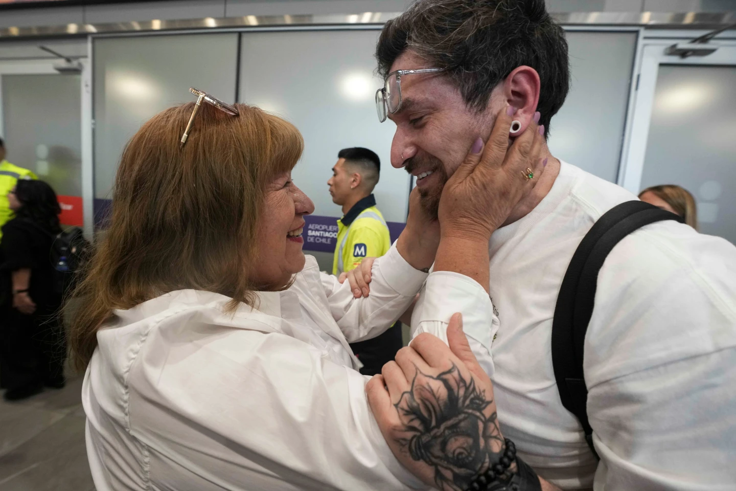 Reunited After 35 Years: Chilean Indigenous Child Reclaims His Birth Family
