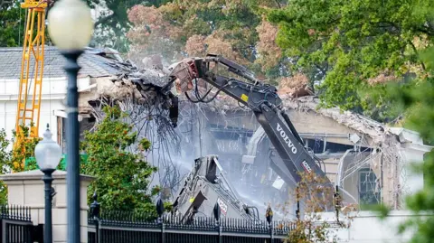 Historic Demolition: White House East Wing Faces Complete Tear-Down