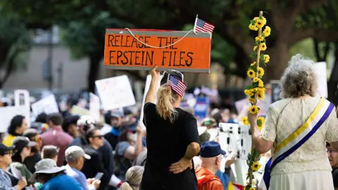Investigation Launched into U.S. Department of Justice's Handling of Epstein Files