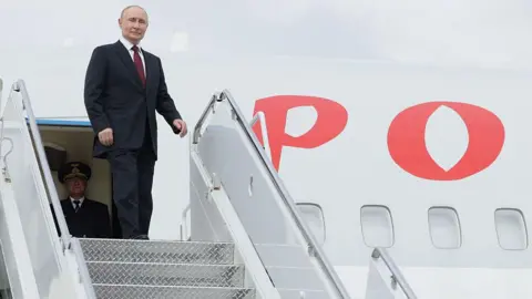 Complexities of Putin's Potential Travel to Budapest: Navigating EU Airspace