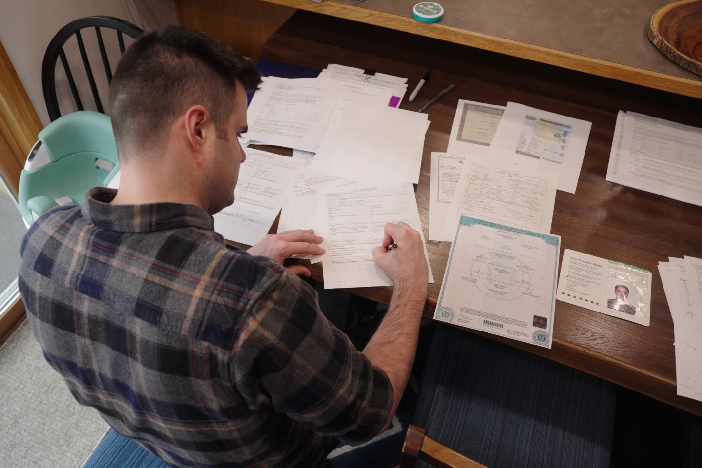 New Pathway to Canadian Citizenship for Americans Triggers Ancestry Exploration