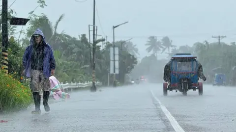 Philippines Prepares for Catastrophic Super Typhoon Ragasa as Thousands Evacuate