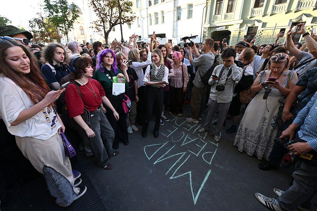 Prison for Peace: Russian Court Hedges Anti‑War Party Out of Elections