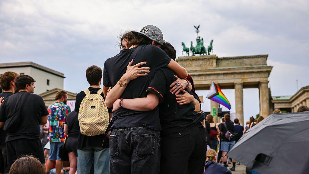 Berlin Pride Attack Sparks Debate Over Security and Justice