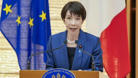 Sanae Takaichi Calls for Snap Election to Strengthen Governance Mandate in Japan