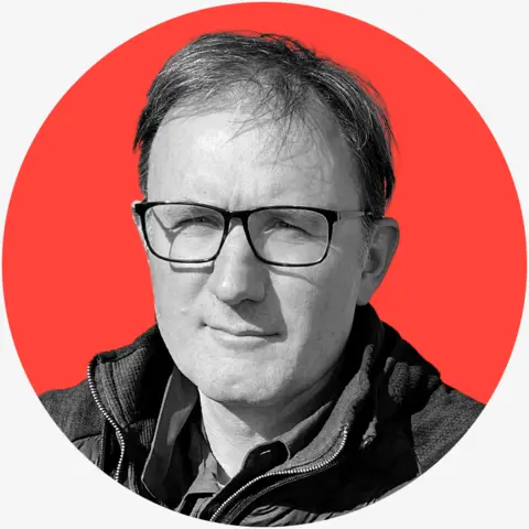 Challenges Driving Putin's Tenacious Stance in Ukraine