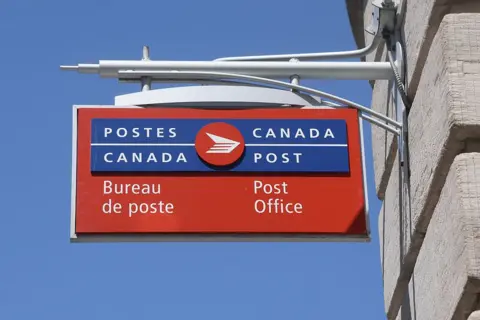 Canada's Postal Workers Strike: A Response to Government Reforms